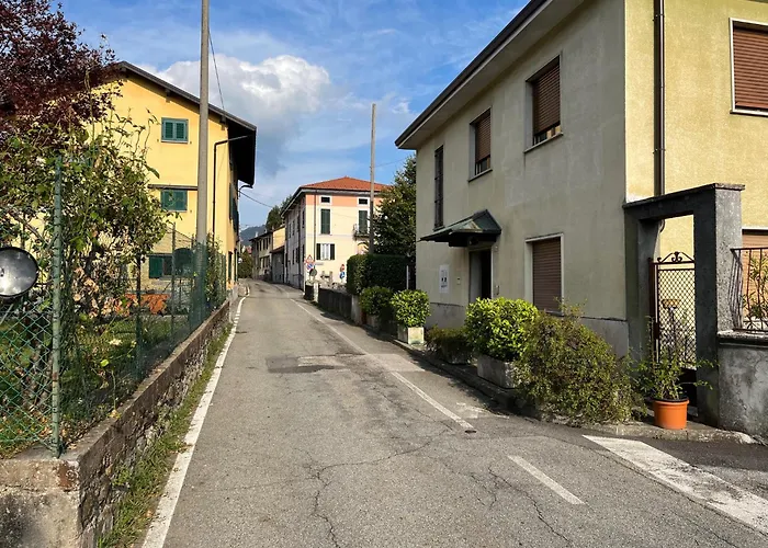 Casa vacanze Il Melograno Cugliate-Fabiasco
